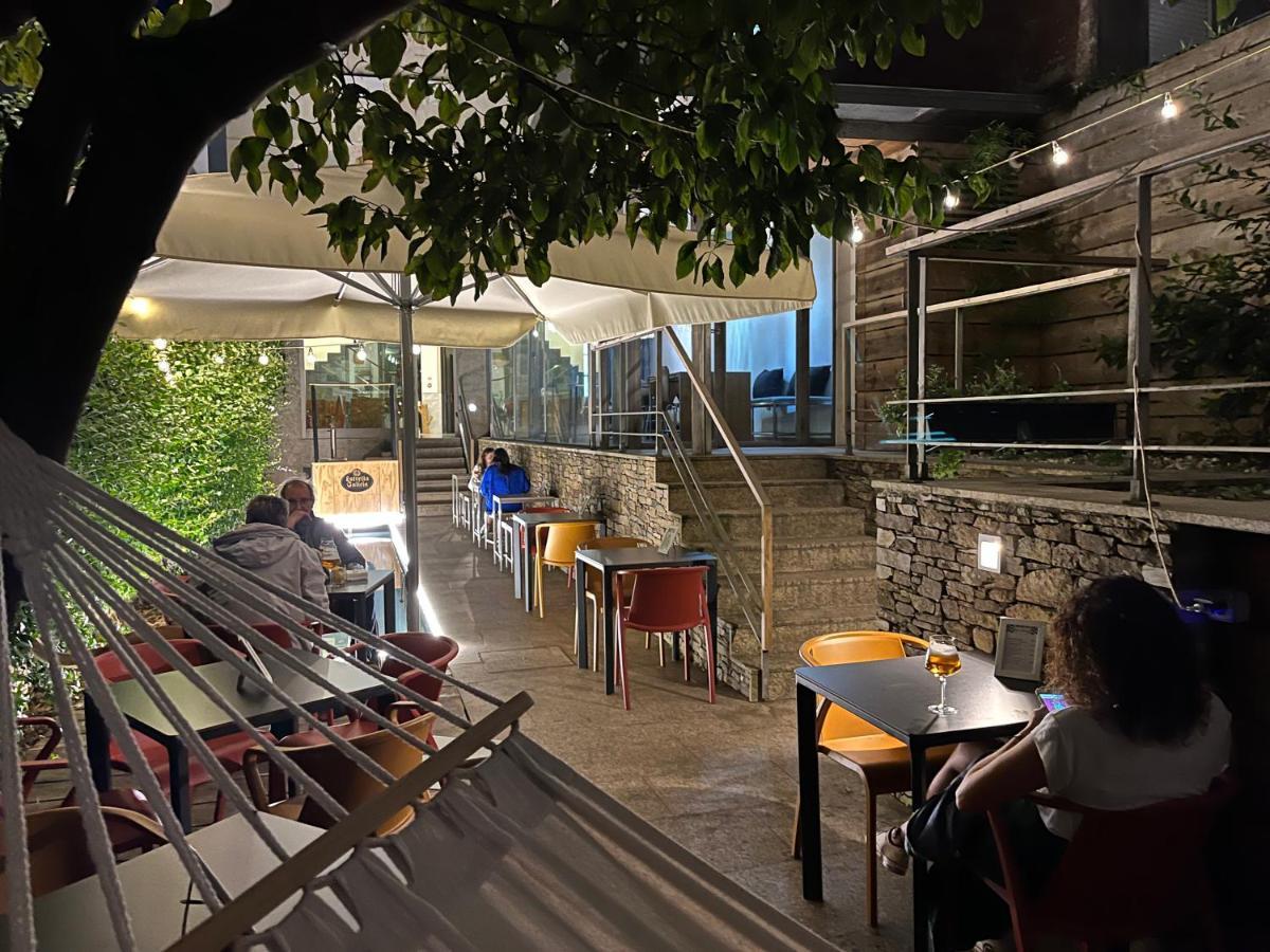 圣克拉拉酒店 圣地亚哥－德孔波斯特拉 外观 照片